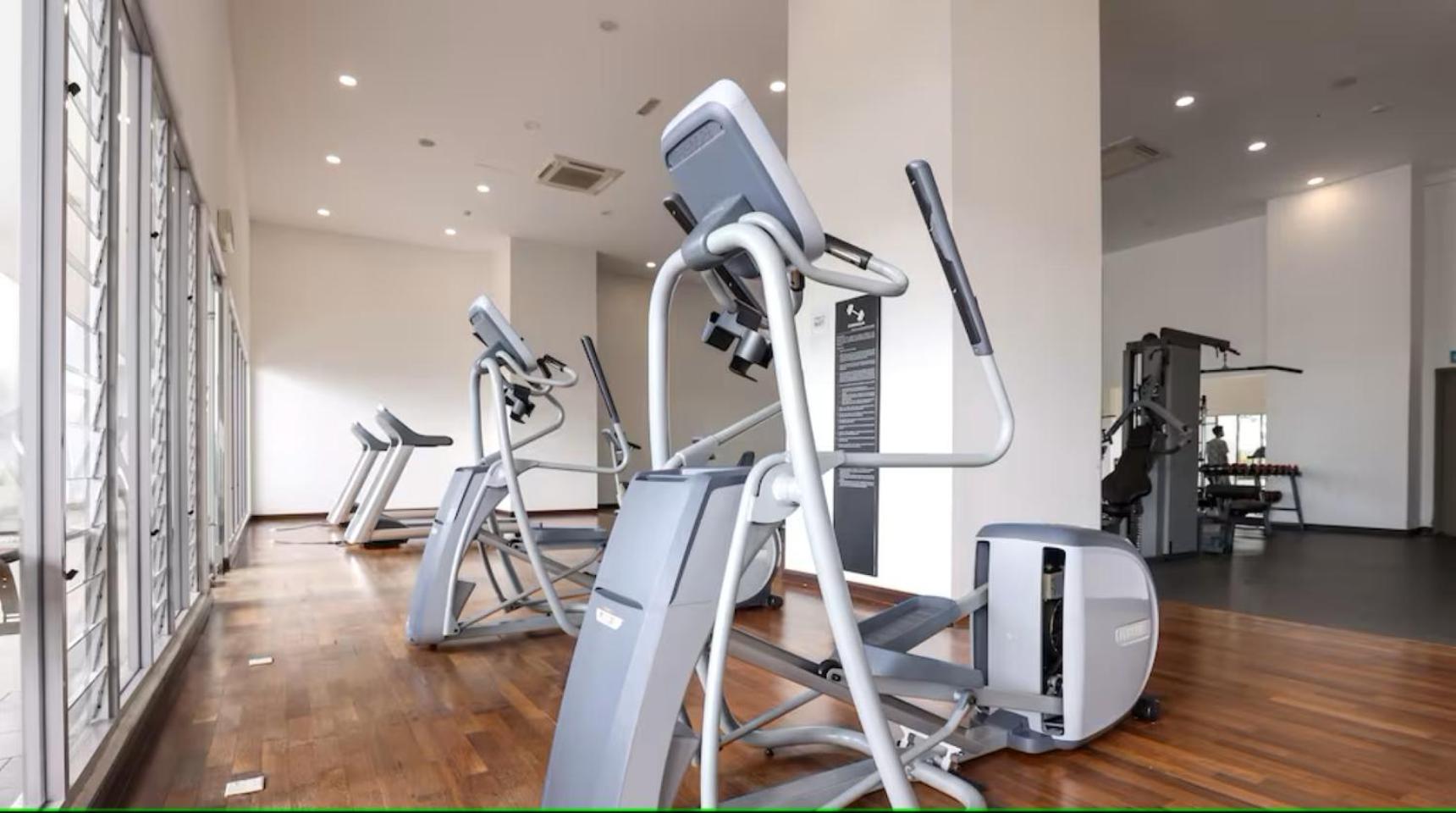 Silverscape Seaview Residence Melaka Экстерьер фото