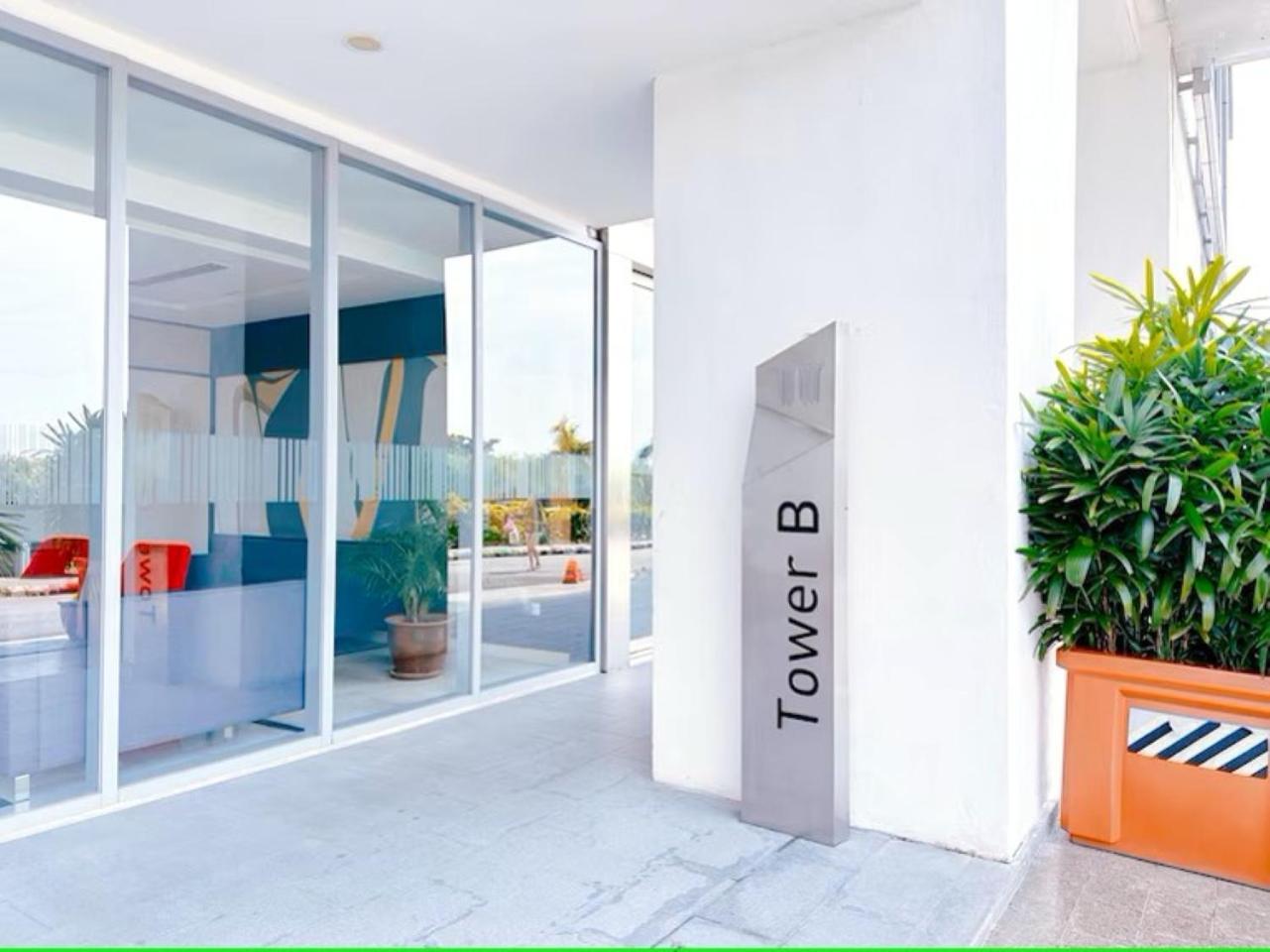 Silverscape Seaview Residence Melaka Экстерьер фото